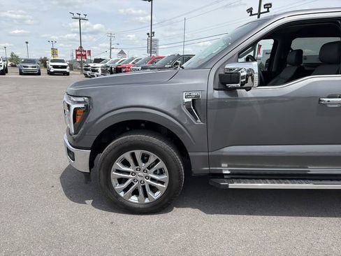 Used 2025 Ford F150 Lariat w/ Equipment Group 501A Mid AWD/4WD image 12