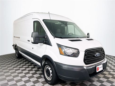 Used 2018 Ford Transit 250 T250 image 1