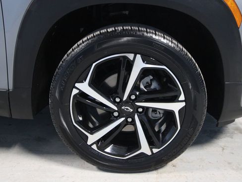 Used 2023 Chevrolet TrailBlazer RS AWD/4WD image 30