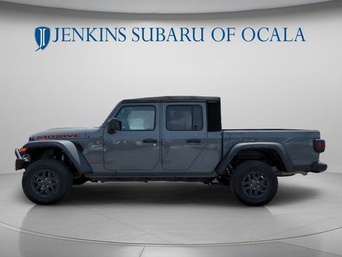 Used 2021 Jeep Gladiator Mojave AWD/4WD image 6