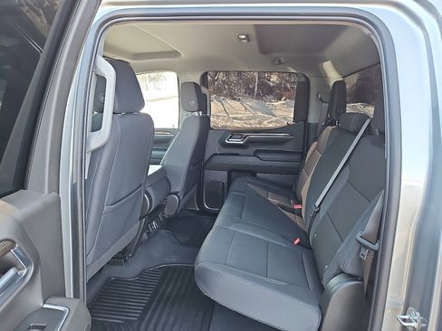 Certified 2024 Chevrolet Silverado 1500 LT image 10