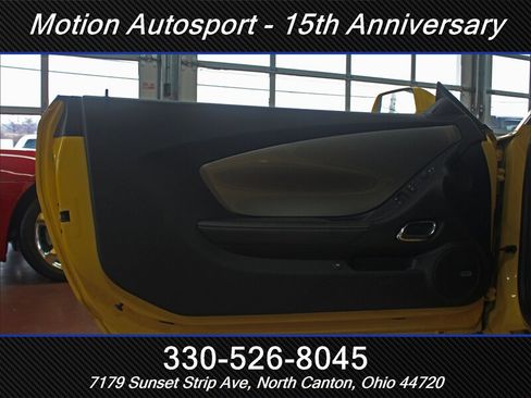 Used 2012 Chevrolet Camaro SS RWD image 14