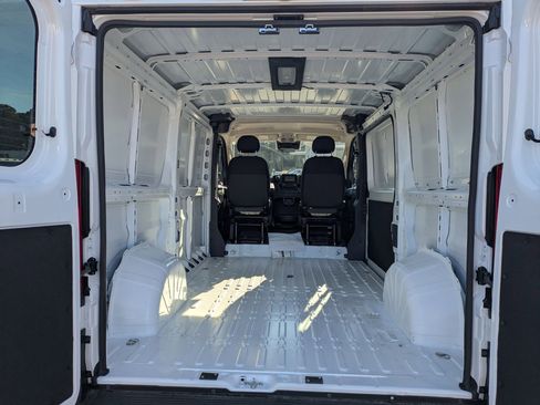 New 2026 RAM ProMaster 1500 w/ Convenience Group image 20