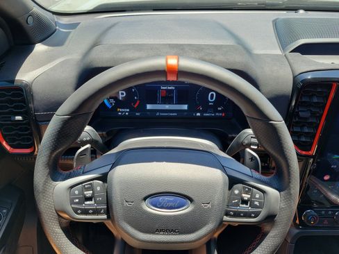 Certified 2024 Ford Ranger Raptor AWD/4WD image 22