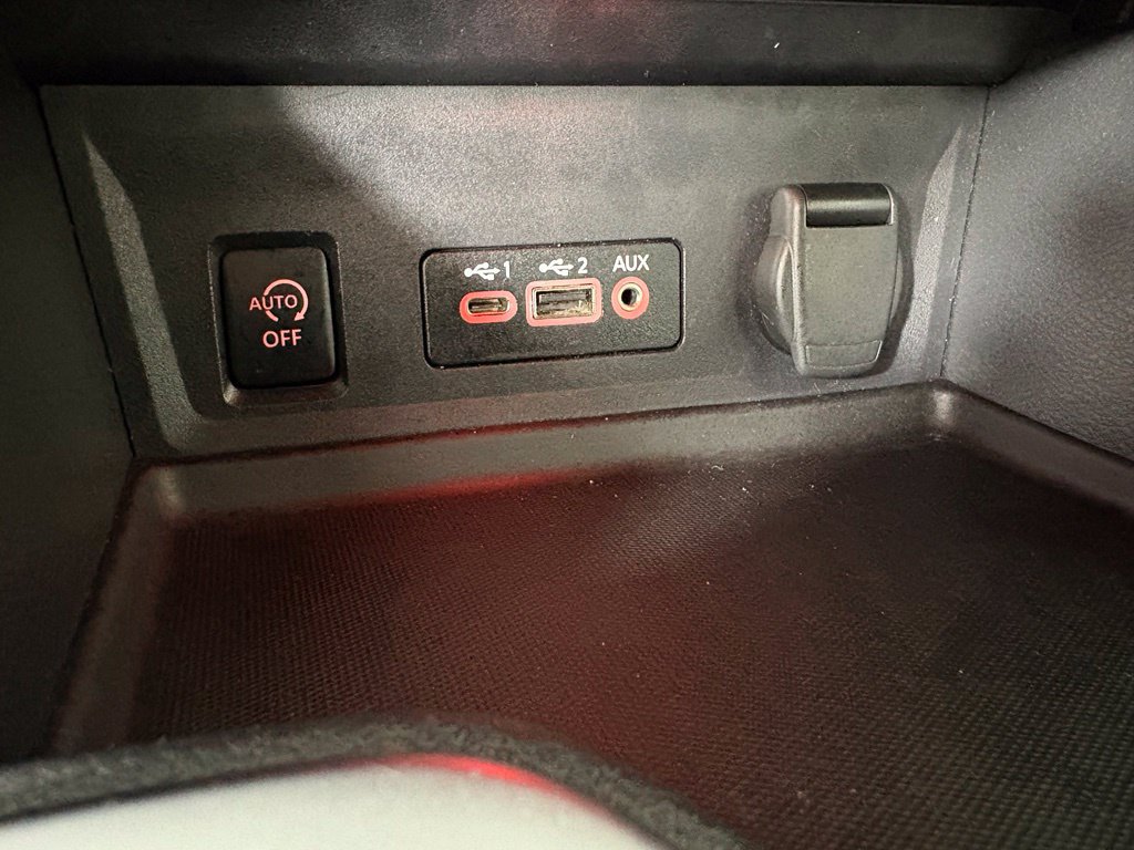 Used 2024 Nissan Sentra SV w/ Trunk Package FWD image 28