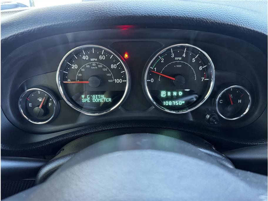 Used 2016 Jeep Wrangler Unlimited Rubicon w/ Connectivity Group AWD/4WD image 20