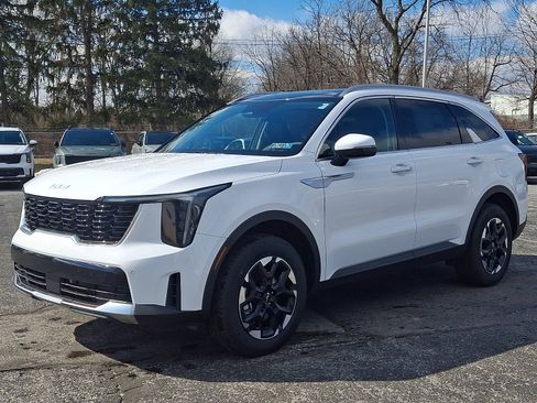 New 2026 Kia Sorento S w/ S Panoramic Sunroof Package AWD/4WD image 4