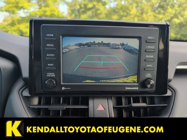 Used 2021 Toyota RAV4 XLE w/ Convenience Package AWD/4WD image 16