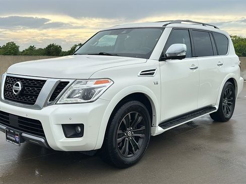 Used 2020 Nissan Armada Platinum w/ Captain's Chairs Package RWD image 9