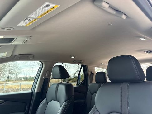 Certified 2025 Honda Pilot EX-L image 24