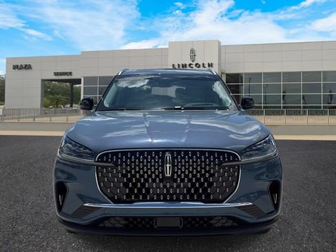 New 2026 Lincoln Aviator AWD image 8