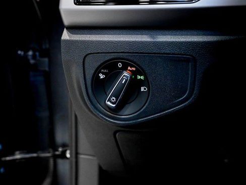 Used 2022 Volkswagen Atlas SE image 51