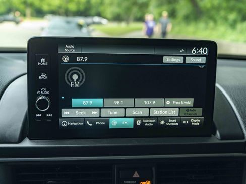Used 2024 Honda Pilot Elite image 30