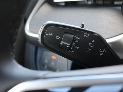 New 2025 Volkswagen ID. Buzz Pro S image 5