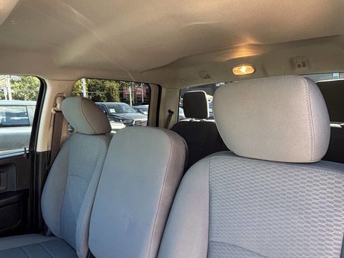 Used 2018 RAM 1500 Express image 19