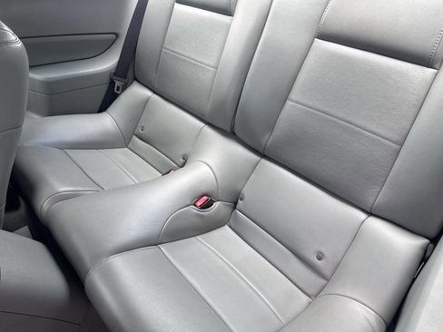 Used 2006 Ford Mustang Coupe image 15