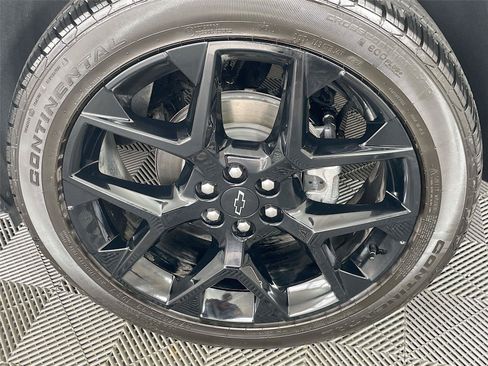Used 2025 Chevrolet Traverse RS w/ LPO, Floor Liner Package AWD/4WD image 36