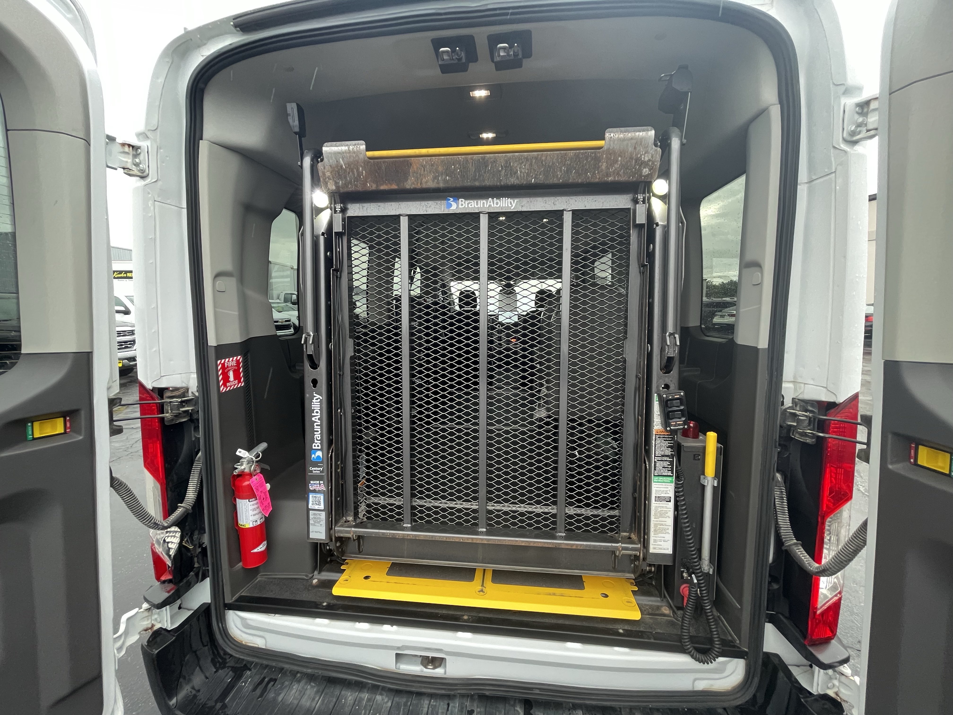 Used 2024 Ford Transit 350 XLT AWD/4WD image 14