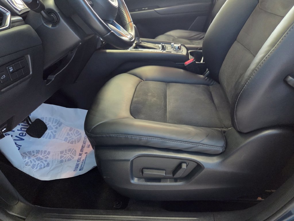 Used 2017 MAZDA CX-5 Touring w/ Preferred Equipment Package FWD image 15