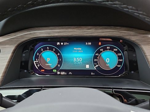 New 2026 Volkswagen Atlas SEL Premium R-Line image 21