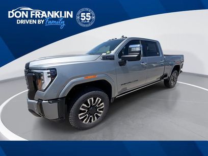 New 2026 GMC Sierra 2500 Denali Ultimate w/ LPO, Black Badging Package