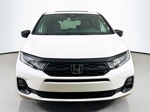 Used 2025 Honda Odyssey Sport-L image 2