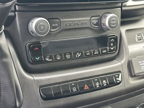 New 2026 RAM ProMaster 2500 w/ Quick Order Package 22G SLT FWD image 6