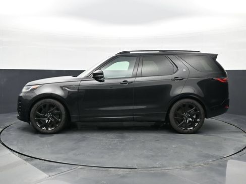 Used 2024 Land Rover Discovery Dynamic SE AWD/4WD image 4