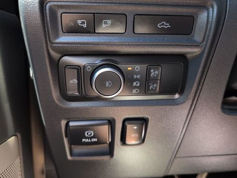 Used 2022 Ford F150 Lariat w/ Equipment Group 502A High image 25