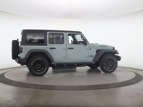 Used 2023 Jeep Wrangler Unlimited Sport AWD/4WD image 6
