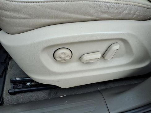 Used 2012 Audi Q5 3.2 Premium Plus image 18