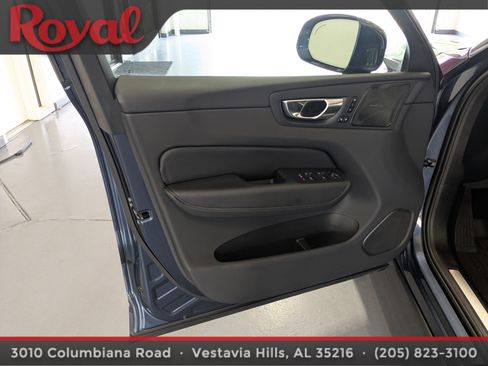 Certified 2023 Volvo XC60 B5 Plus w/ Protection Package Premier FWD image 17
