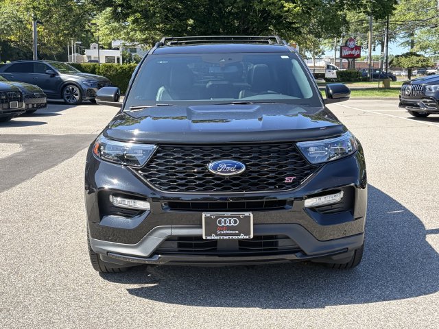 Used 2024 Ford Explorer ST w/ Equipment Group 401A AWD/4WD image 2