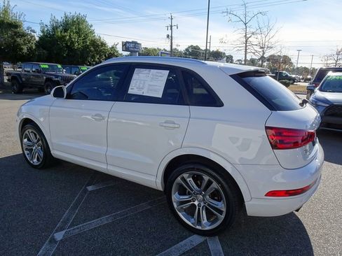 Used 2015 Audi Q3 2.0T Prestige w/ Prestige Package image 6