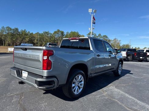 New 2026 Chevrolet Silverado 1500 Custom image 3