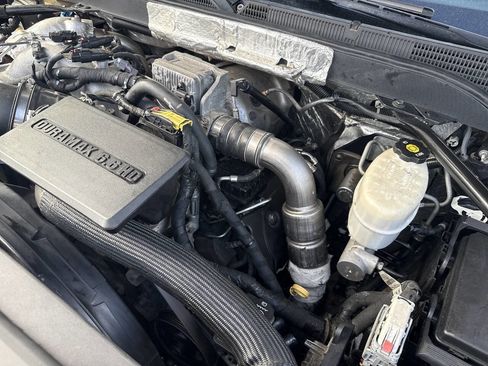 Used 2018 Chevrolet Silverado 2500 High Country image 17