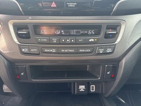 Used 2022 Honda Pilot EX-L image 25