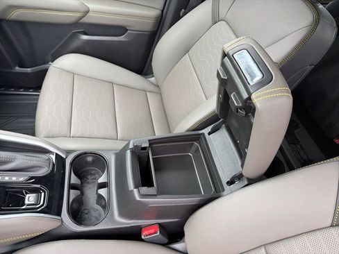 New 2026 Chevrolet Colorado ZR2 w/ Technology Package image 17