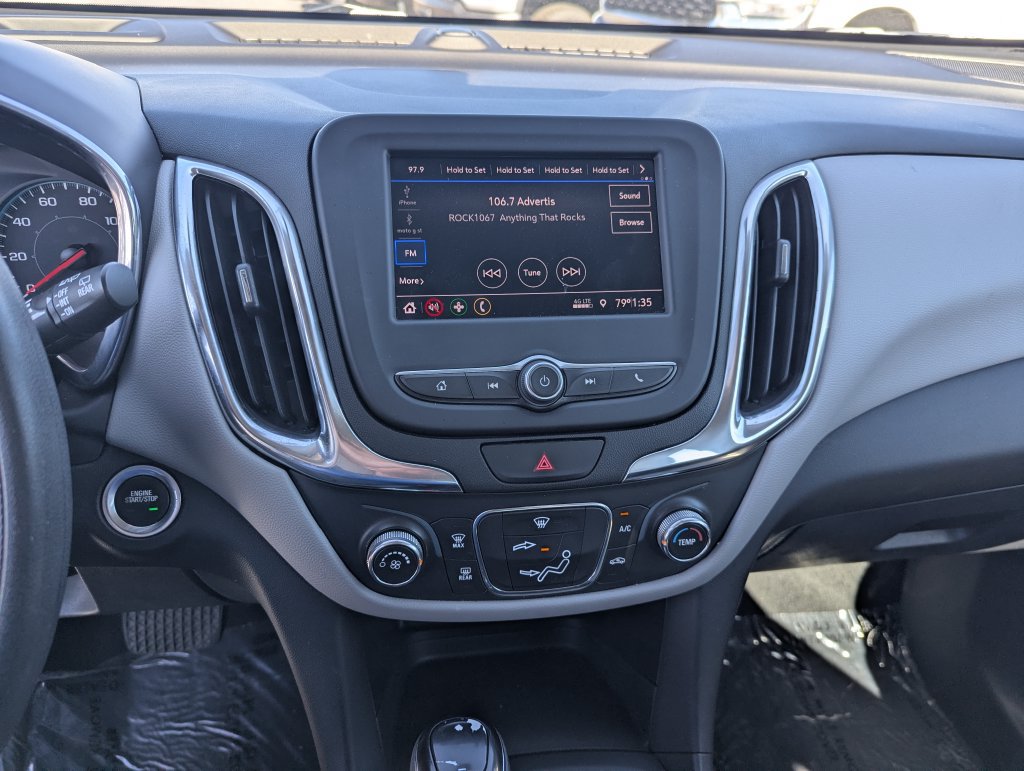 Used 2021 Chevrolet Equinox LS AWD/4WD image 13