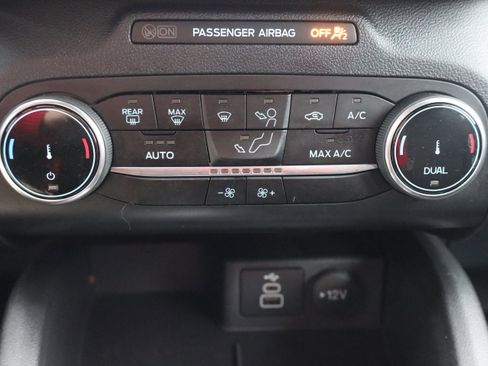 Used 2025 Ford Escape ST-Line w/ Equipment Group 301A FWD image 21