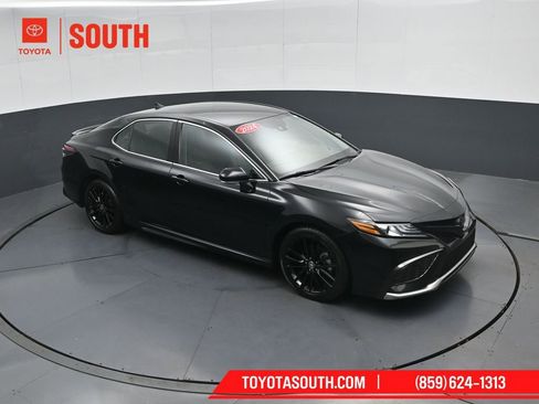 Used 2024 Toyota Camry XSE FWD image 45