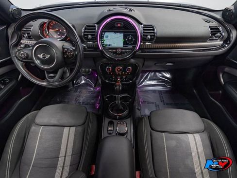 Used 2017 MINI Cooper Clubman S image 2