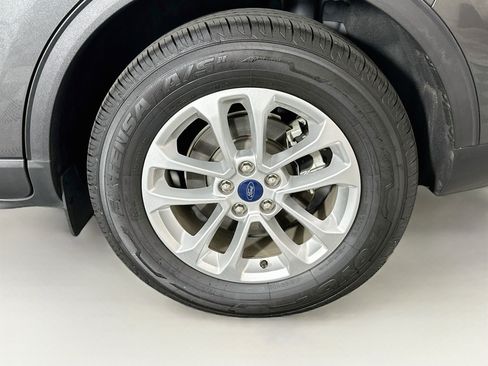 Used 2020 Ford Escape SE FWD image 11