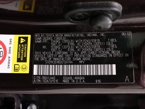Used 2013 Toyota Highlander Limited FWD image 36