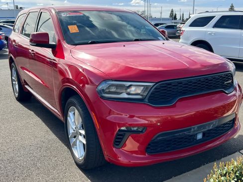 Used 2022 Dodge Durango GT image 3