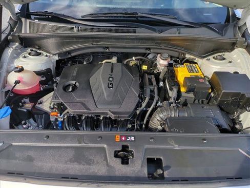 Used 2023 Hyundai Santa Fe SEL image 23