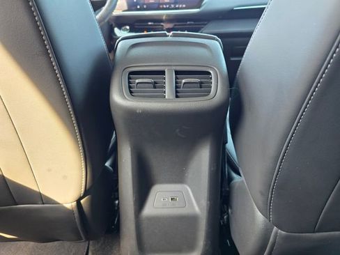 Used 2024 Buick Envision Preferred image 21