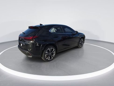 New 2026 Lexus UX 300h FWD image 8