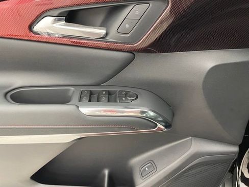 New 2026 Chevrolet Traverse Z71 w/ Driver Confidence Package image 10