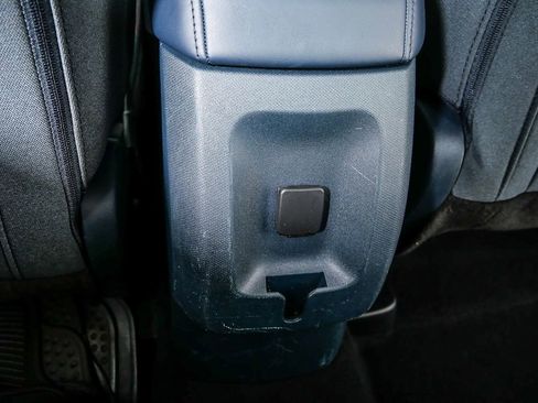 Used 2022 Ford Maverick XLT image 25